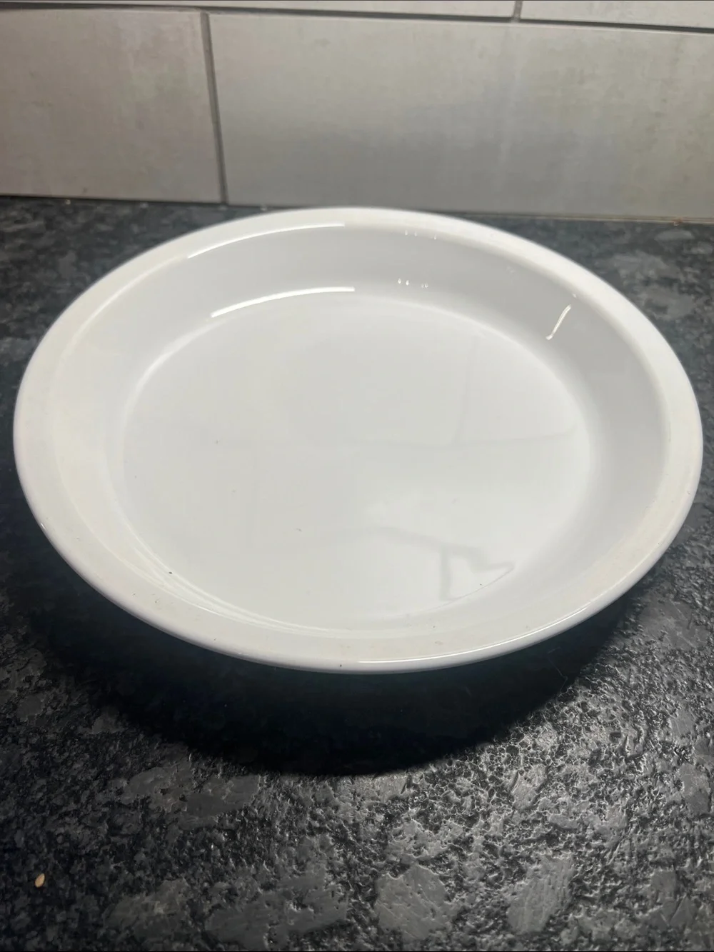 Vintage Corningware Simply Solid White Pie Plate. Like new condition.